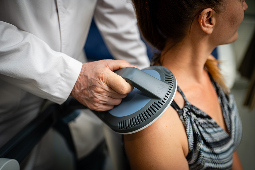 Cosmetic surgery | Shoulder pain